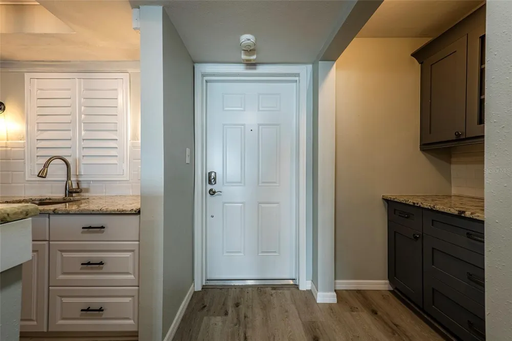 620 EDGEWATER DRIVES #103 Dunedin, FL 34698