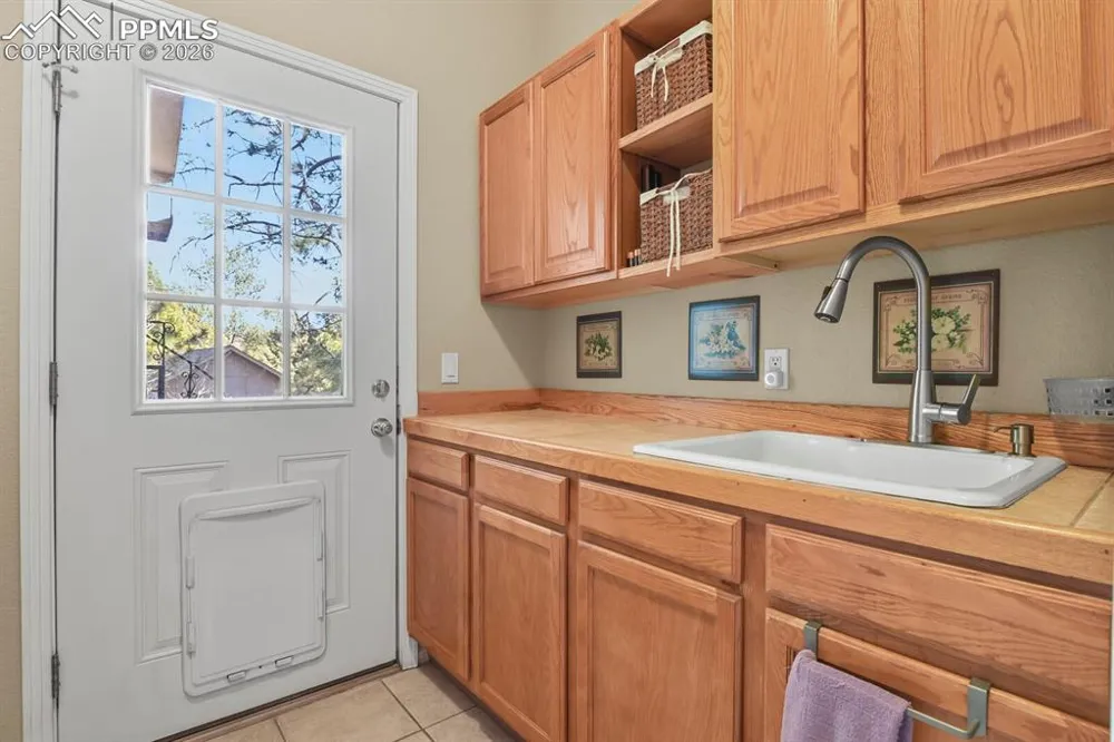 730 Tenderfoot Drive Larkspur, CO 80118