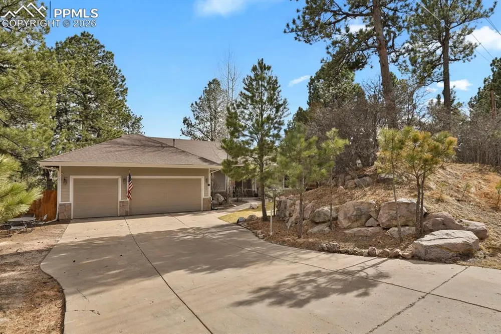 730 Tenderfoot Drive Larkspur, CO 80118