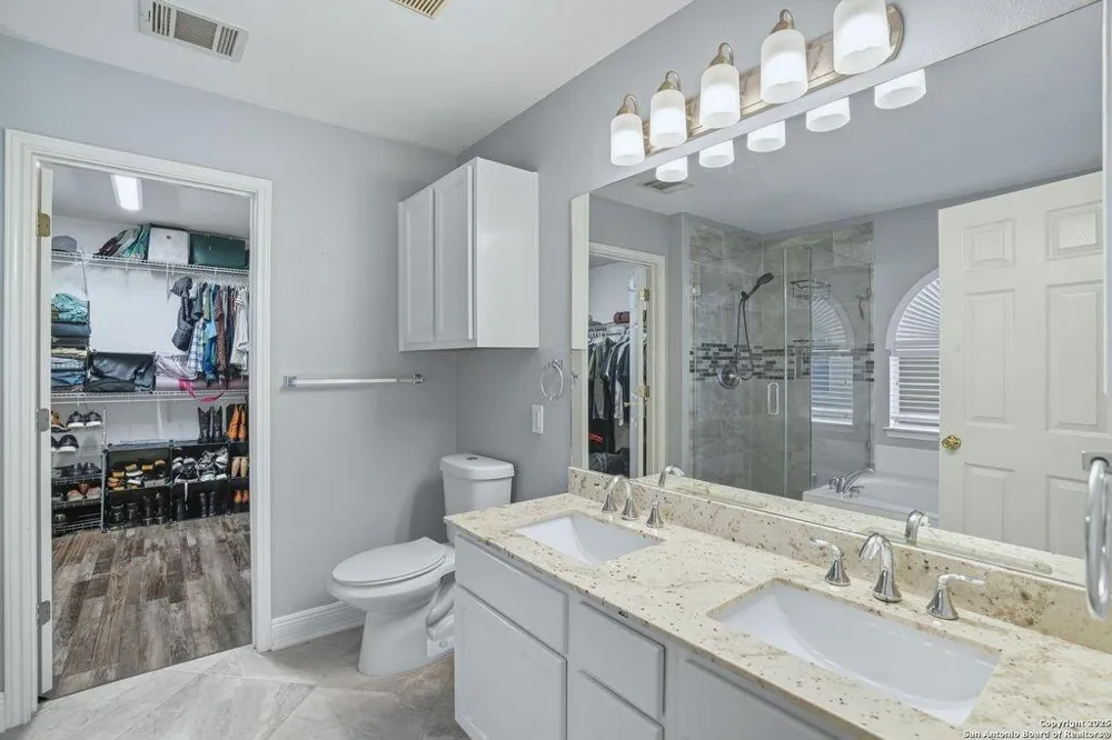 663 Lynx Mountain San Antonio, TX 78251