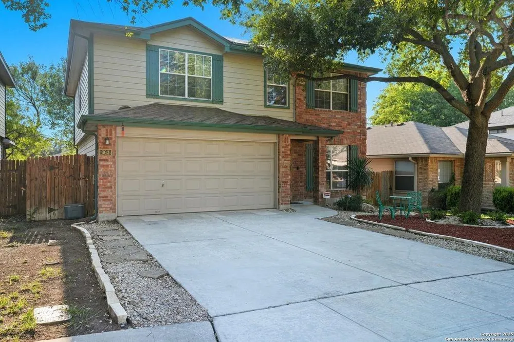 663 Lynx Mountain San Antonio, TX 78251