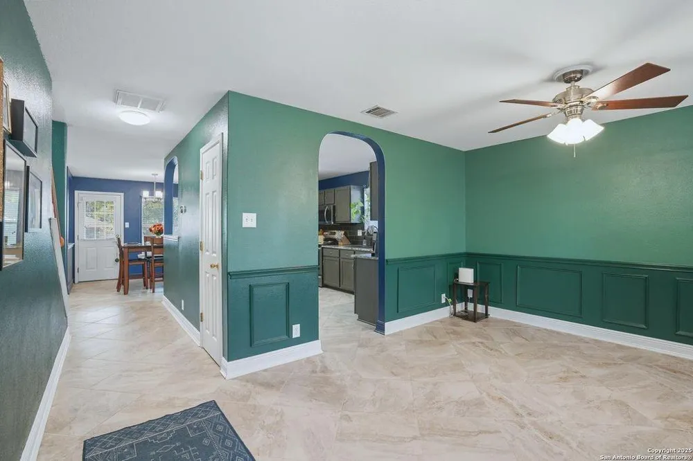 663 Lynx Mountain San Antonio, TX 78251