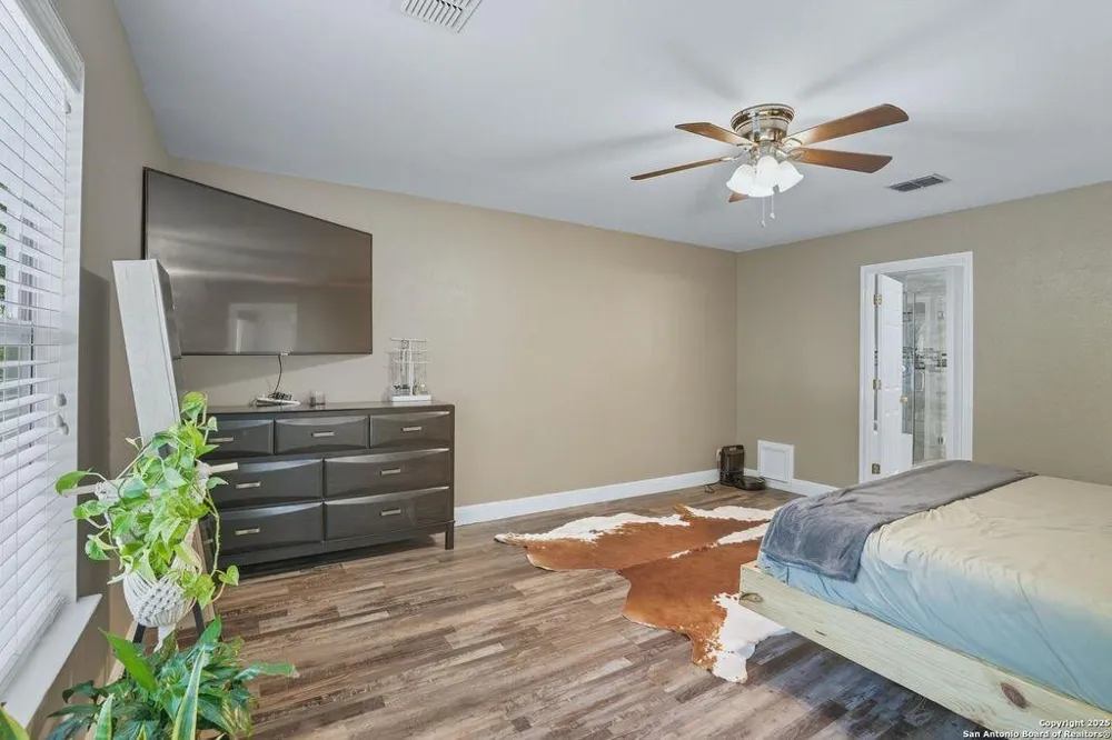 663 Lynx Mountain San Antonio, TX 78251