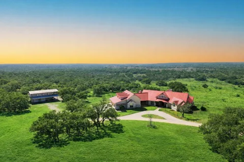 2810 Bridlewood Ranches Dr.