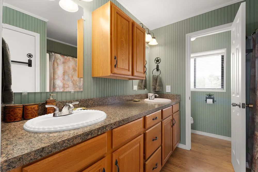 2810 Bridlewood Ranches Dr. San Marcos, TX 78666