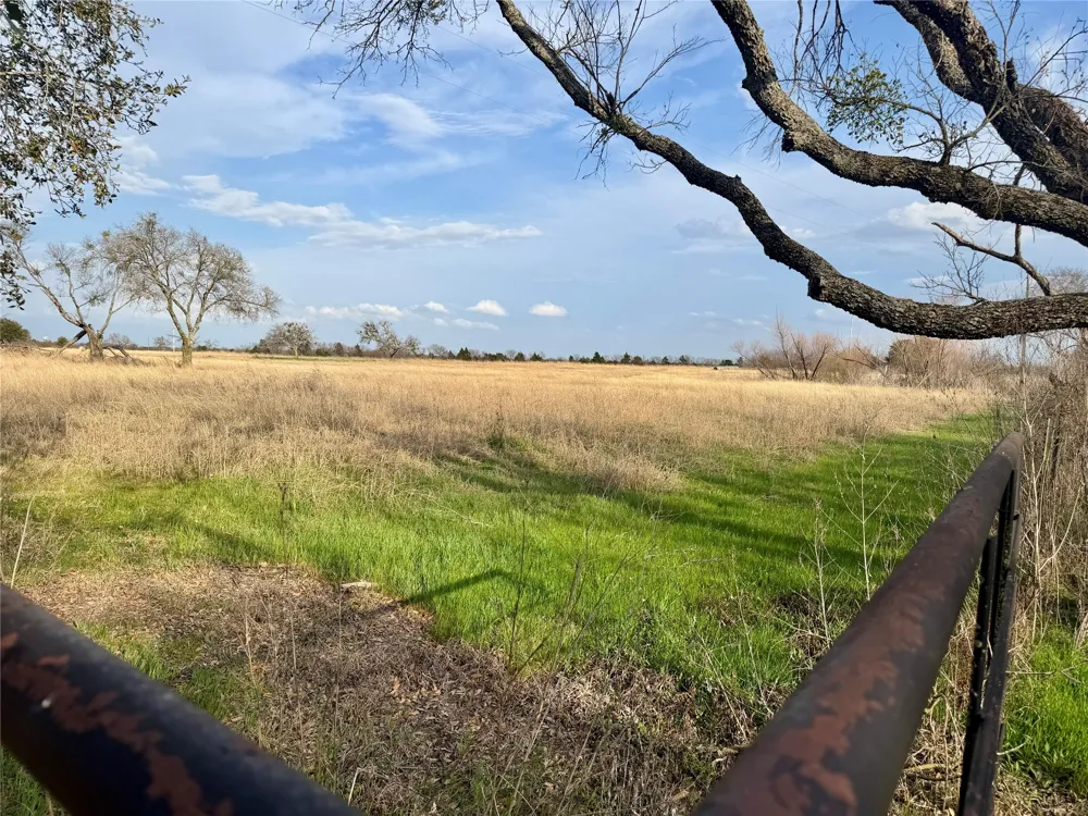 1900 Nesuda Road Ennis, TX 75119