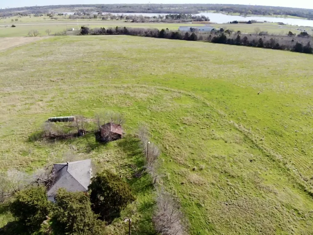 1900 Nesuda Road Ennis, TX 75119