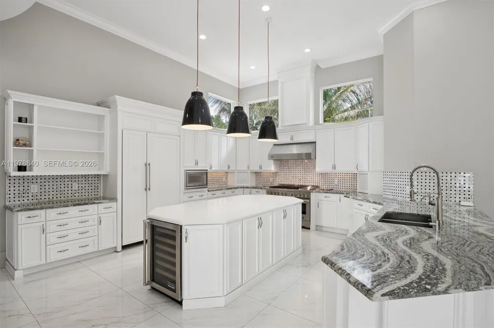 12922 Grand Oaks Dr Davie, FL 33330