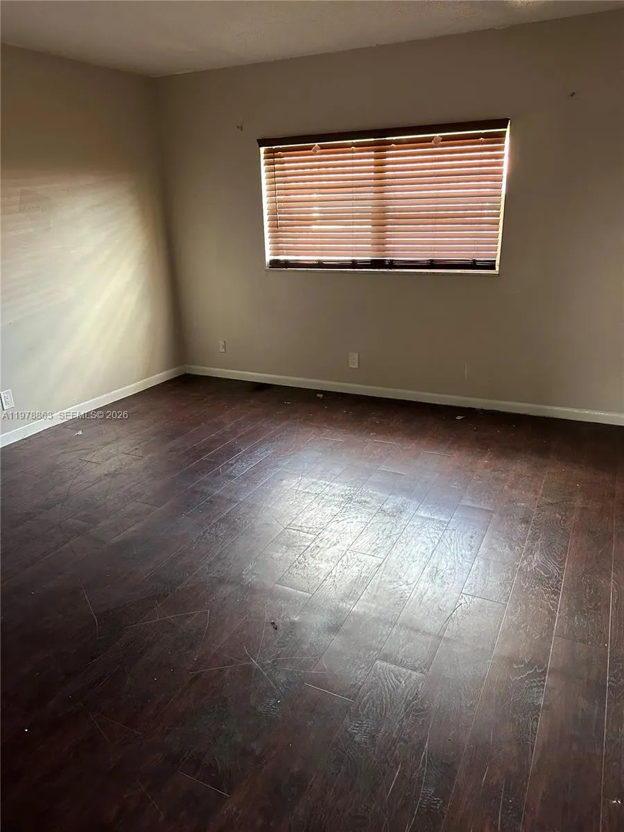 5223 NW 27th St #9B Lauderhill, FL 33313