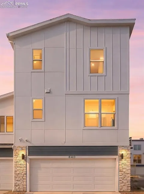 840 Beckton Heights