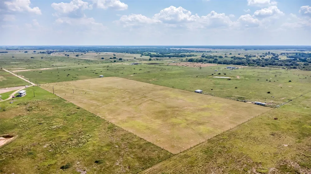 1257 County Road 141 Rock Island, TX 77470