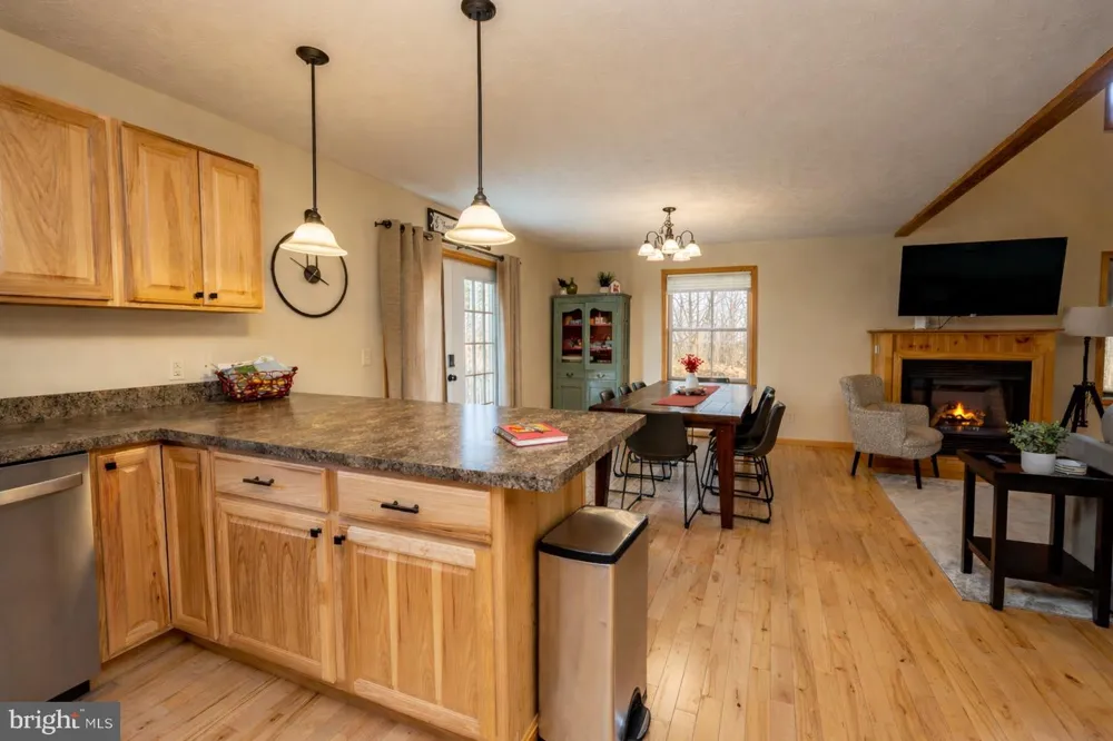 37 SUGAR MAPLE LANE Mc Henry, MD 21541