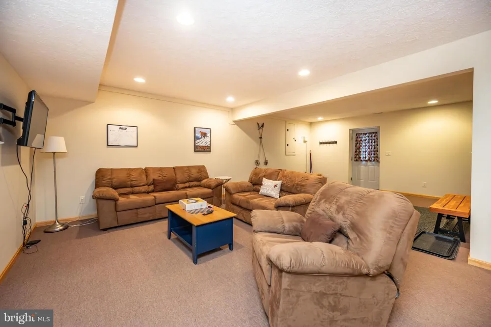 37 SUGAR MAPLE LANE Mc Henry, MD 21541