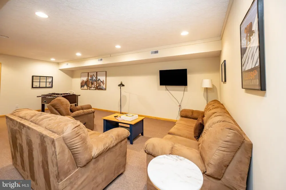 37 SUGAR MAPLE LANE Mc Henry, MD 21541