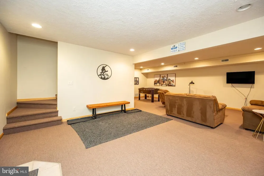 37 SUGAR MAPLE LANE Mc Henry, MD 21541