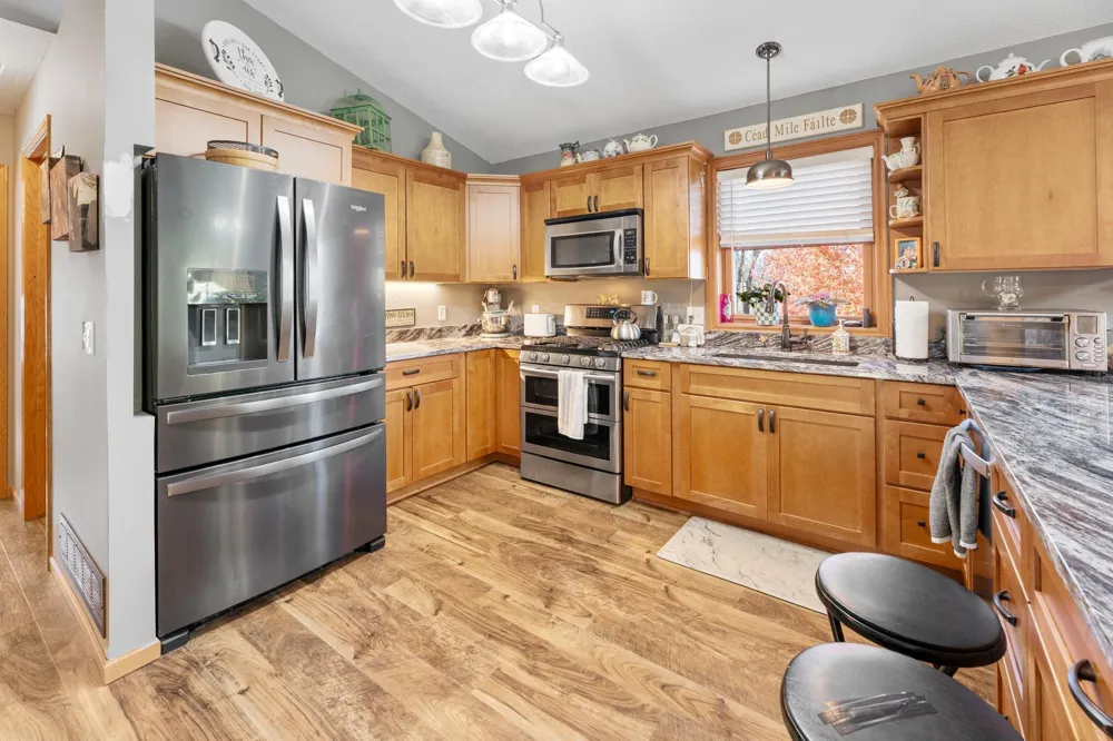27314 Jody Avenue Chisago City, MN 55013