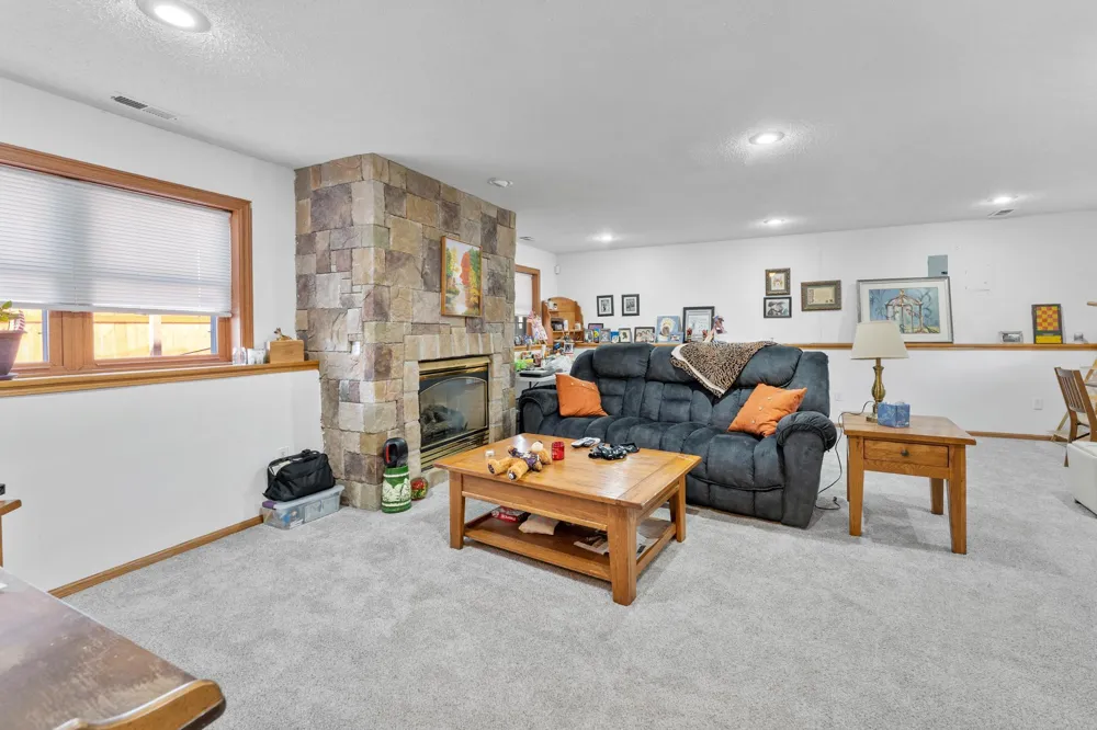27314 Jody Avenue Chisago City, MN 55013