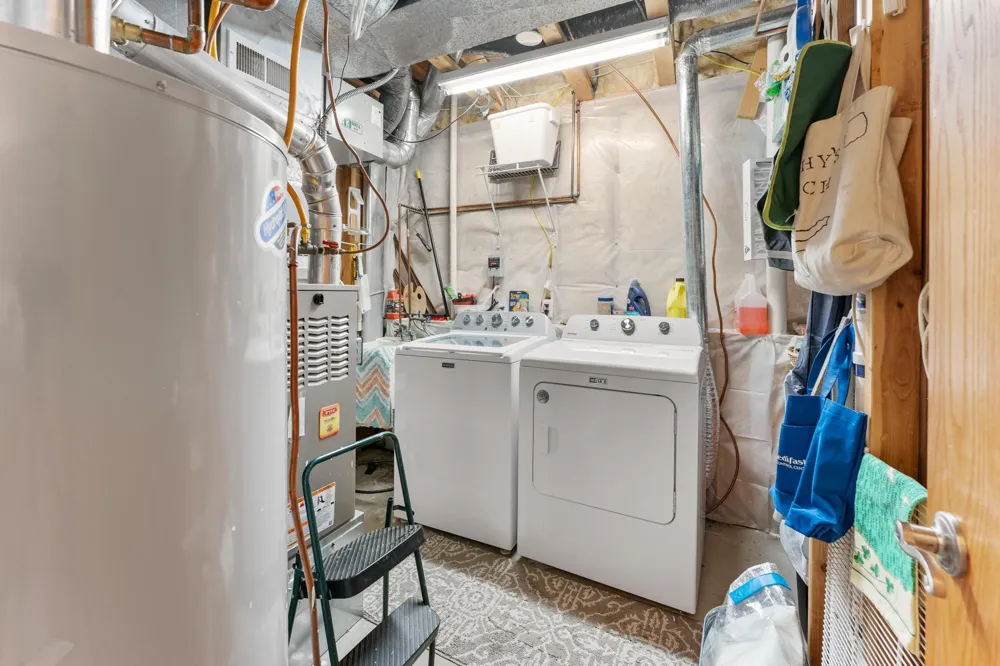 27314 Jody Avenue Chisago City, MN 55013