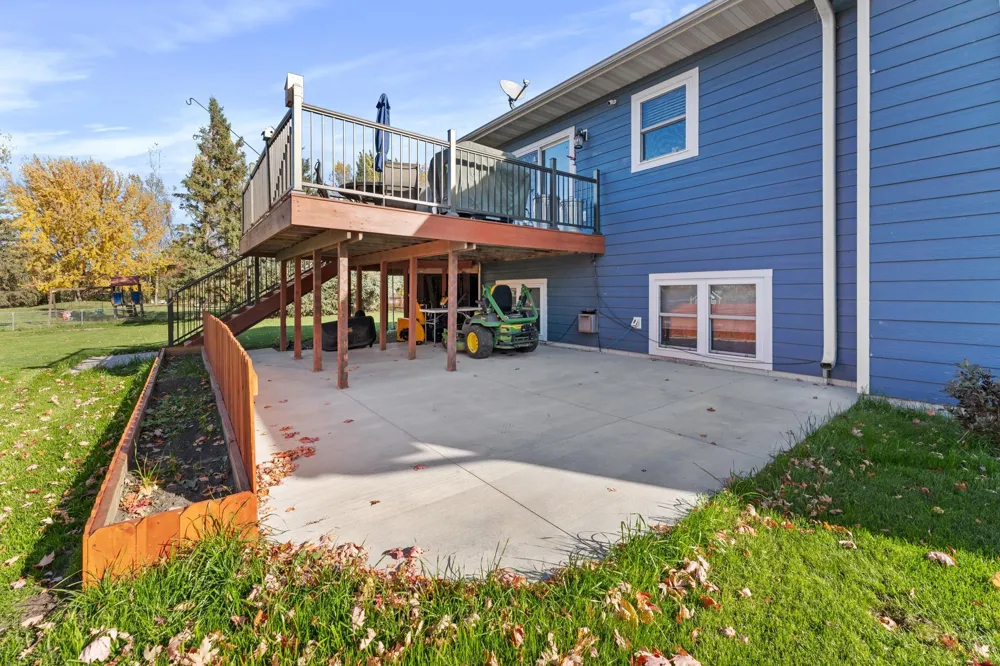 27314 Jody Avenue Chisago City, MN 55013