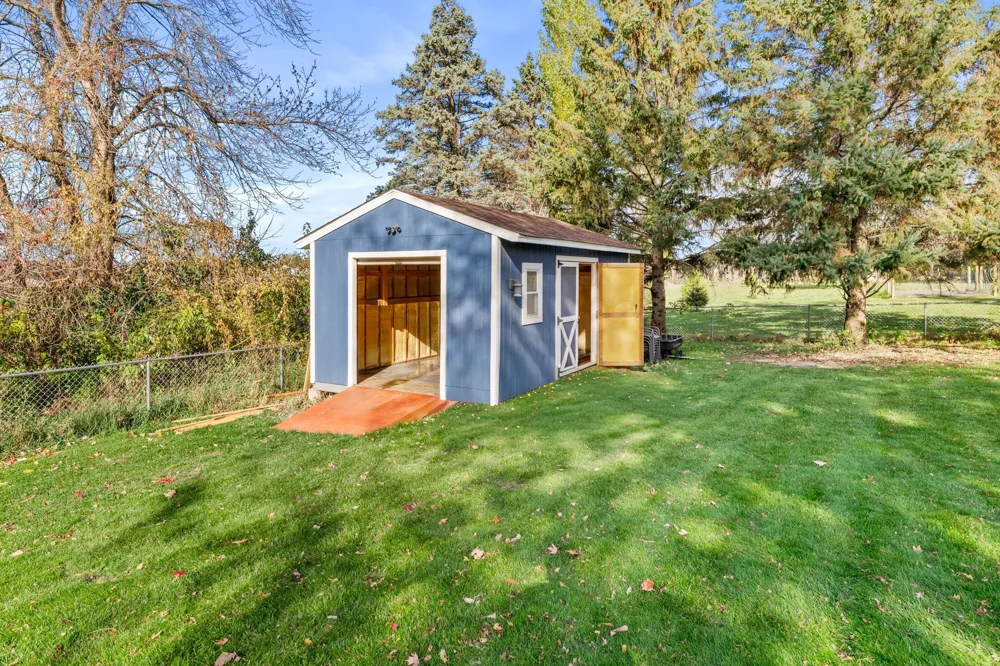 27314 Jody Avenue Chisago City, MN 55013