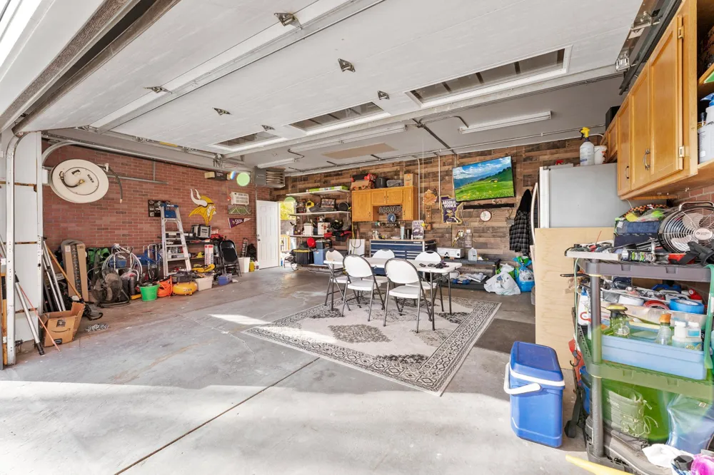 27314 Jody Avenue Chisago City, MN 55013