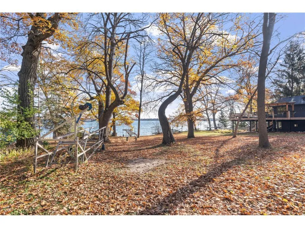 27314 Jody Avenue Chisago City, MN 55013