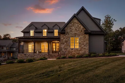 8293 Mountain Laurel Trail