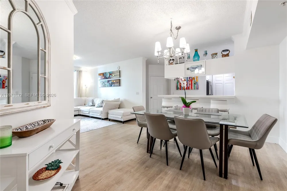 17100 Bay Rd #1414 Sunny Isles Beach, FL 33160