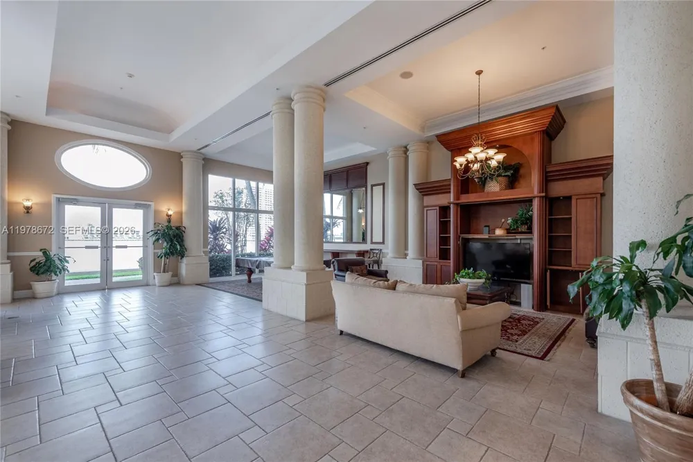 17100 Bay Rd #1414 Sunny Isles Beach, FL 33160