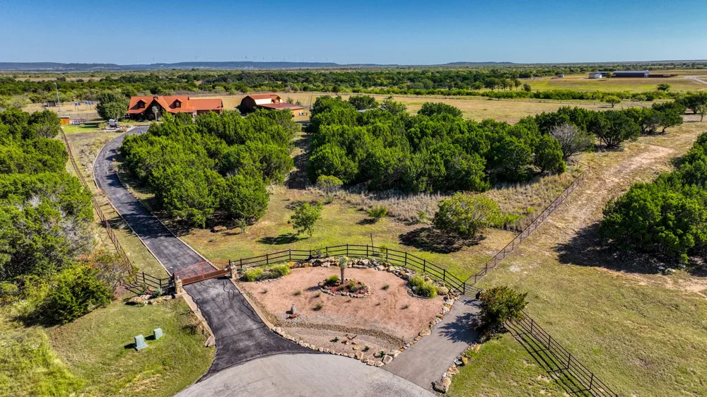 1040 Enchanted Rock Court Possum Kingdom Lake, TX 76449