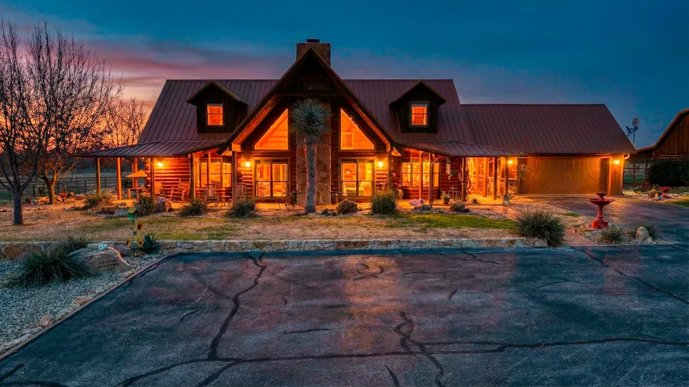 1040 Enchanted Rock Court Possum Kingdom Lake, TX 76449