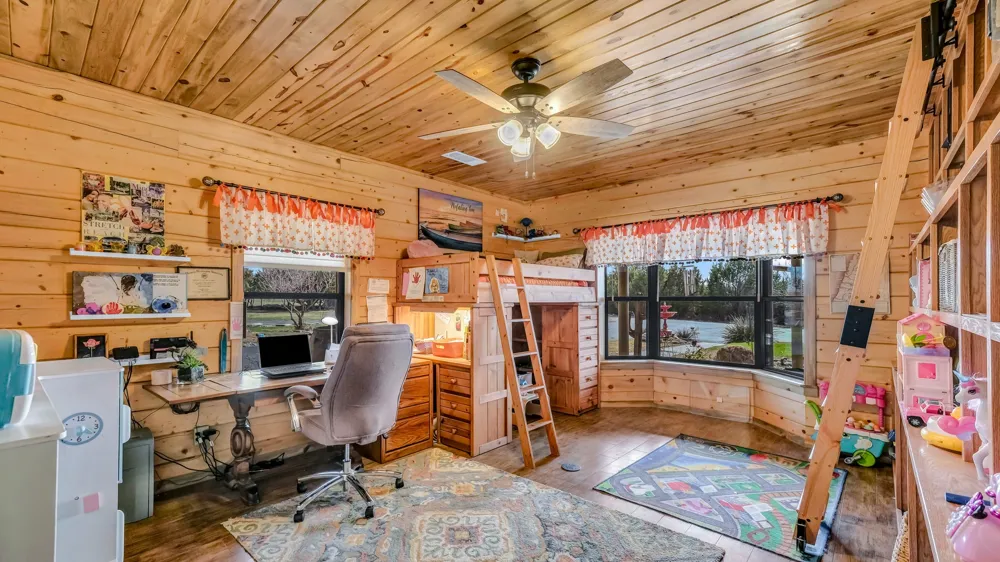 1040 Enchanted Rock Court Possum Kingdom Lake, TX 76449