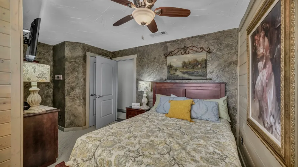 1040 Enchanted Rock Court Possum Kingdom Lake, TX 76449