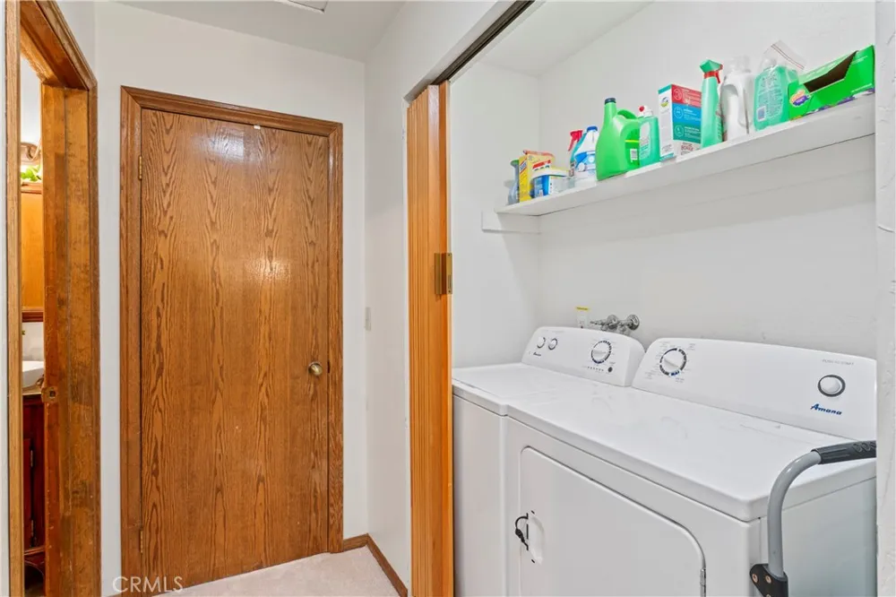 27528 Ashwood Lane Lake Arrowhead, CA 92352