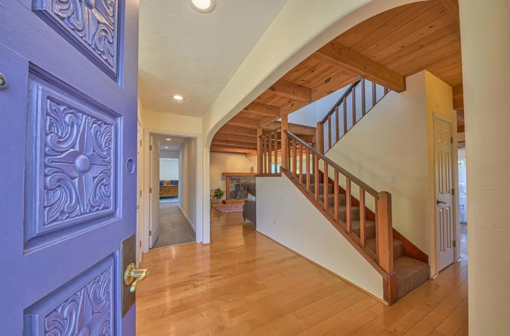 31485 Via Las Rosas Carmel Valley, CA 93924