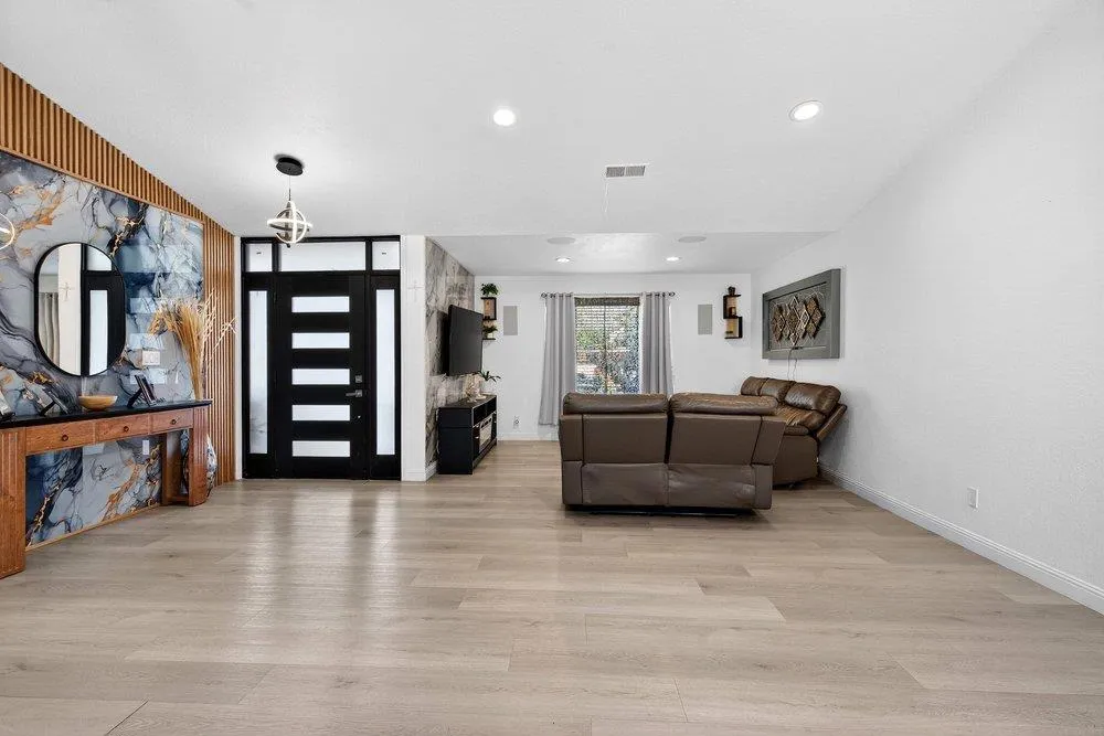 500 Ronan Avenue Gilroy, CA 95020