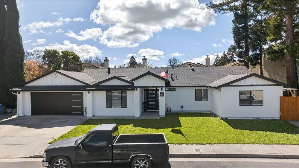 500 Ronan Avenue Gilroy, CA 95020