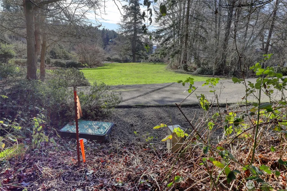 9190 Fox Cove Lane NE Bainbridge Island, WA 98110