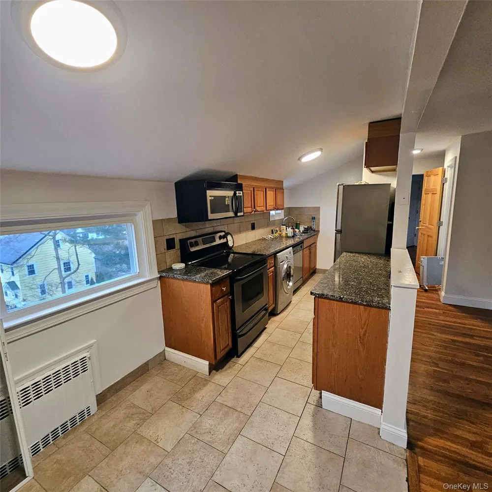 218 Warren Avenue #Two Mamaroneck, NY 10543