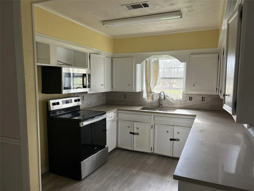 380 Governors Hogg Drive Point Blank, TX 77364