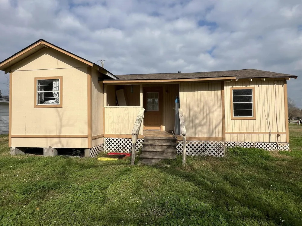 380 Governors Hogg Drive Point Blank, TX 77364