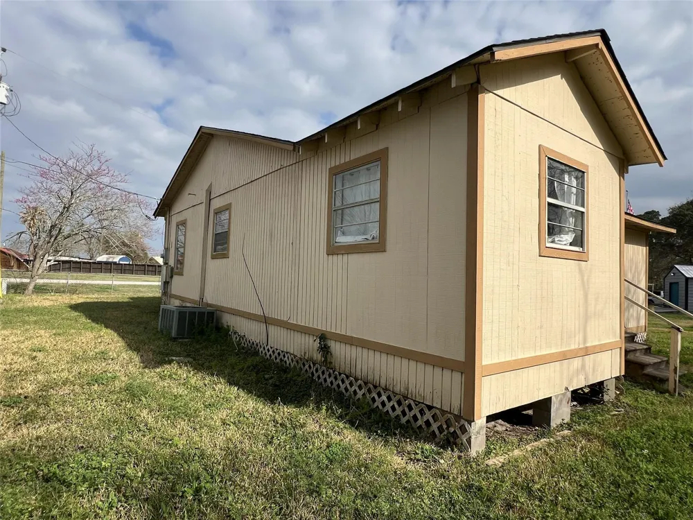 380 Governors Hogg Drive Point Blank, TX 77364