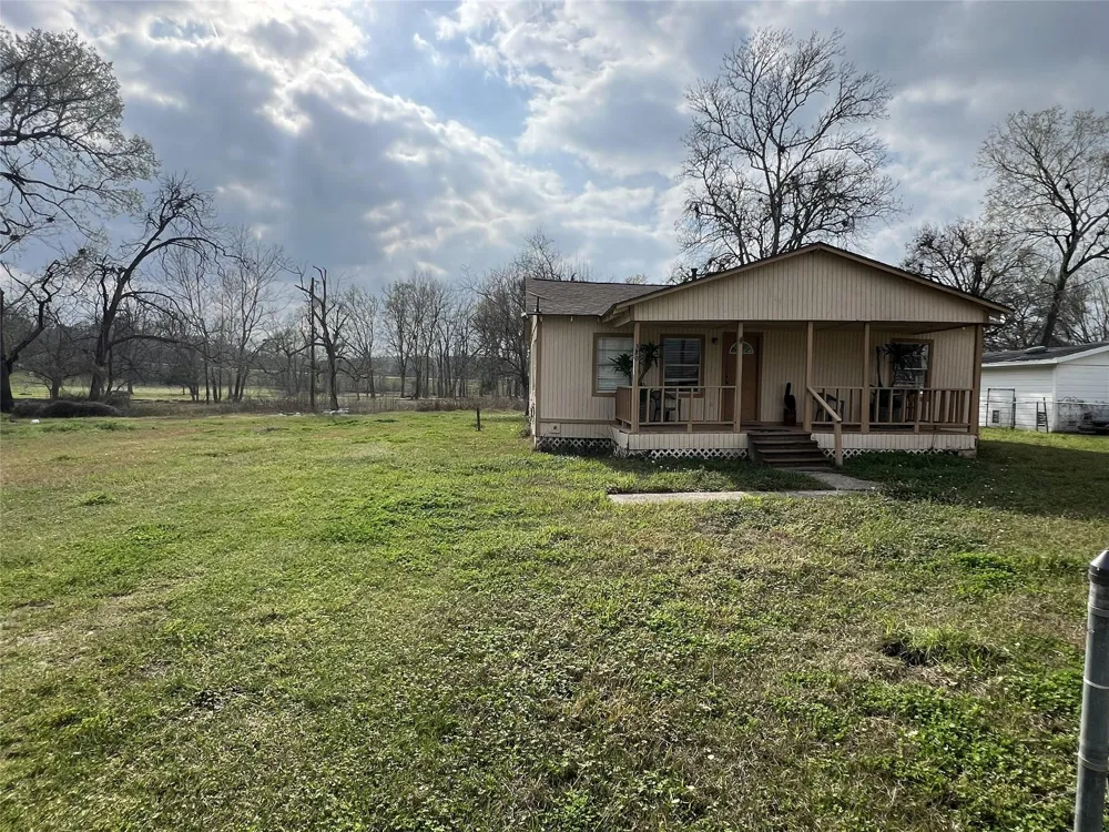 380 Governors Hogg Drive Point Blank, TX 77364
