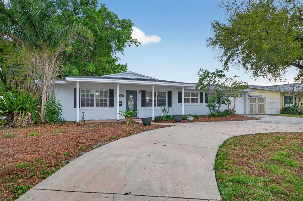 1414 85TH AVENUE St Petersburg, FL 33702