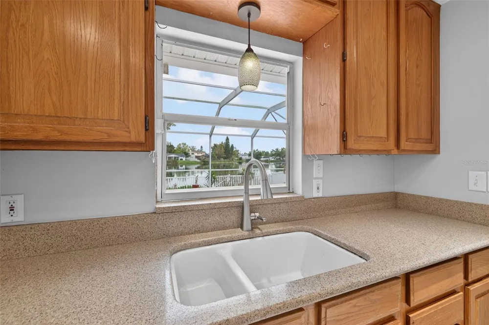 1414 85TH AVENUE St Petersburg, FL 33702