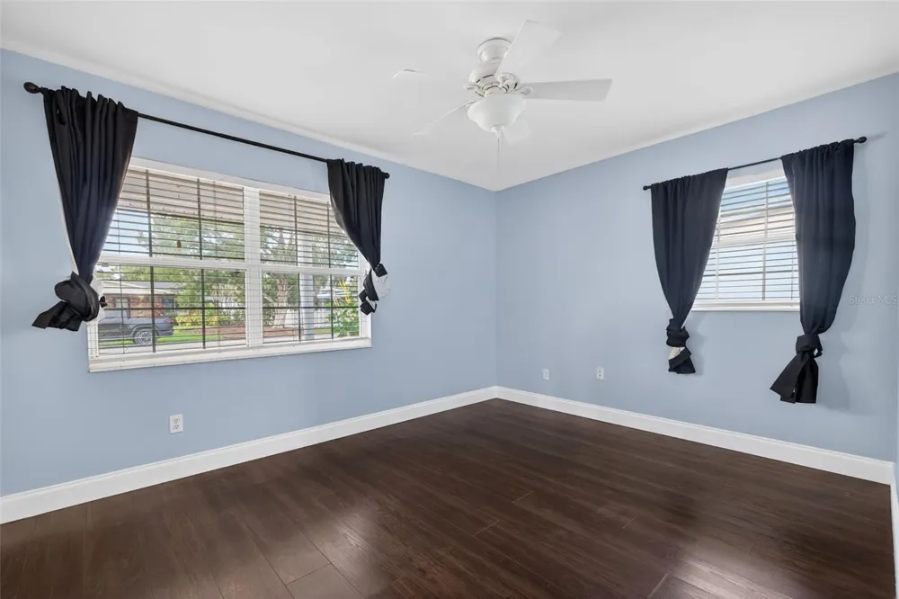 1414 85TH AVENUE St Petersburg, FL 33702
