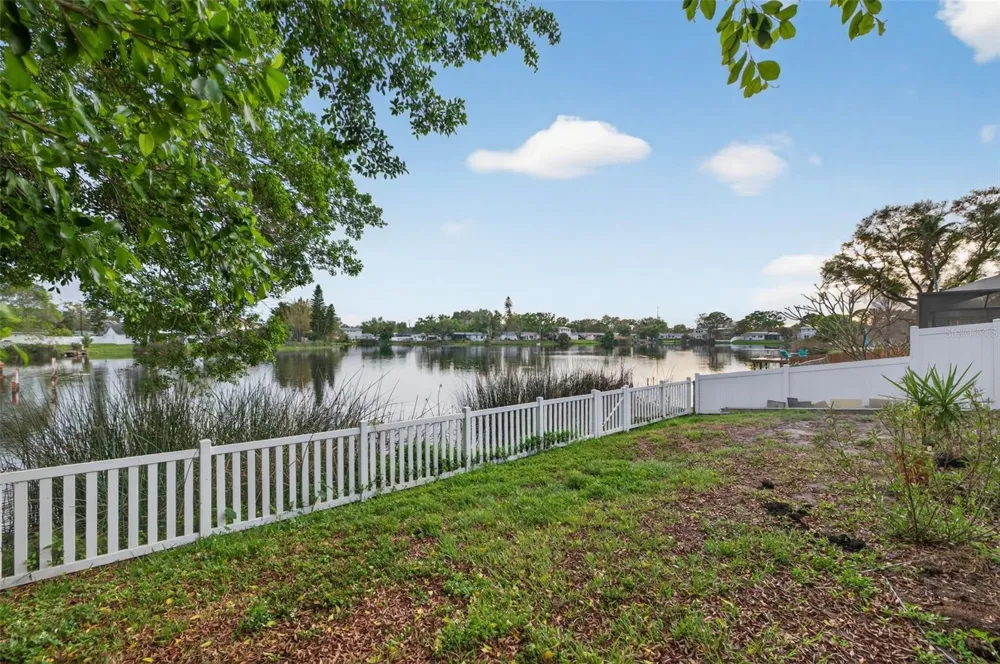 1414 85TH AVENUE St Petersburg, FL 33702