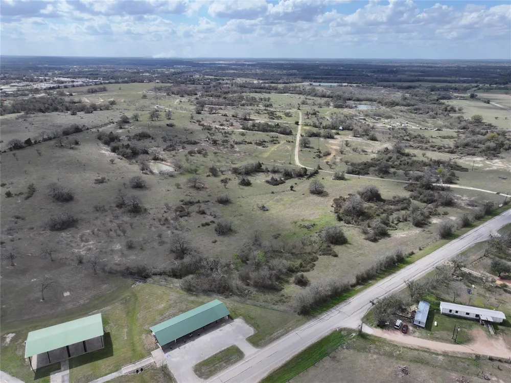 Fm 2440 Giddings, TX 78942