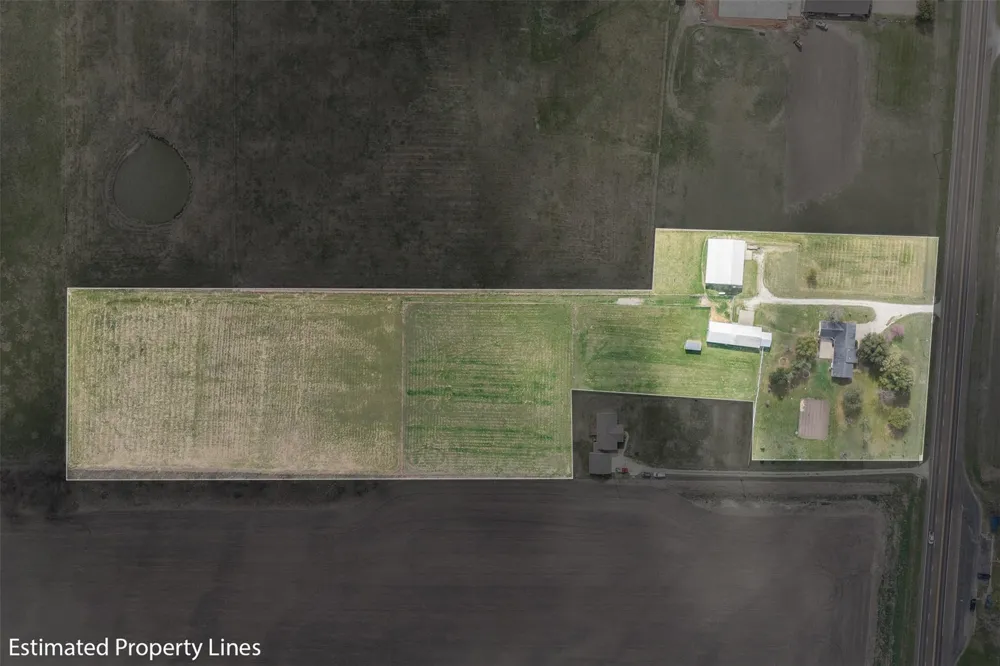 2042 Us Highway 77 Lott, TX 76656