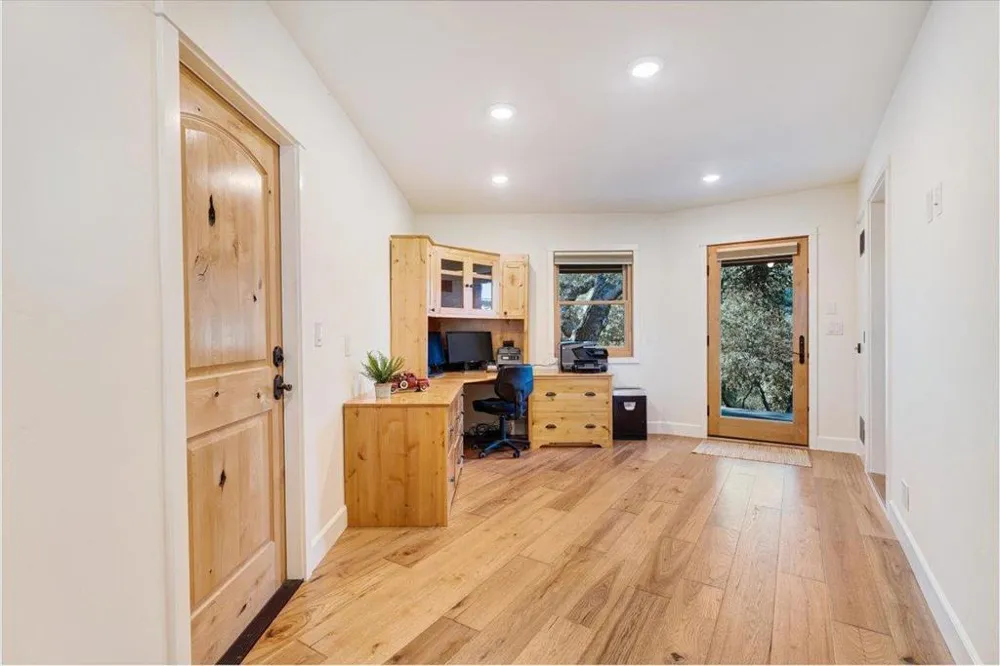 7409 Hihn Road Ben Lomond, CA 95005